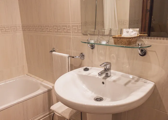 فندق Hotel Tarbena 2*