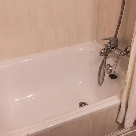 Hotel Tarbena 2*