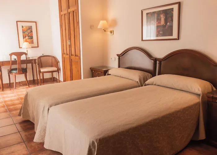 Hotel Hotel Tàrbena 2*